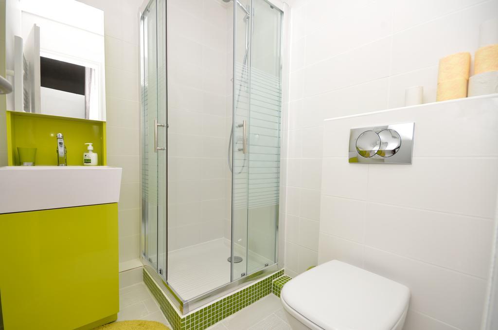 One Bedroom Apartment Palais Des Festivals Cannes Exterior photo